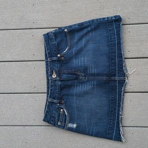 American Eagle Chewed Hem Y2K Denim Skirt | American Eagle Jean Skirt